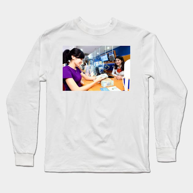 Chuyển tiền trung quốc Long Sleeve T-Shirt by chuyentientrangnguyen